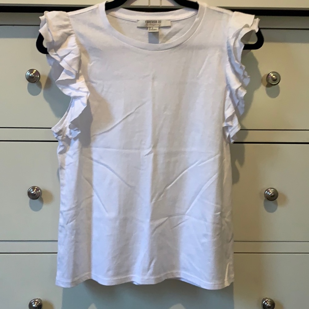 Forever 21 ruffle top size small